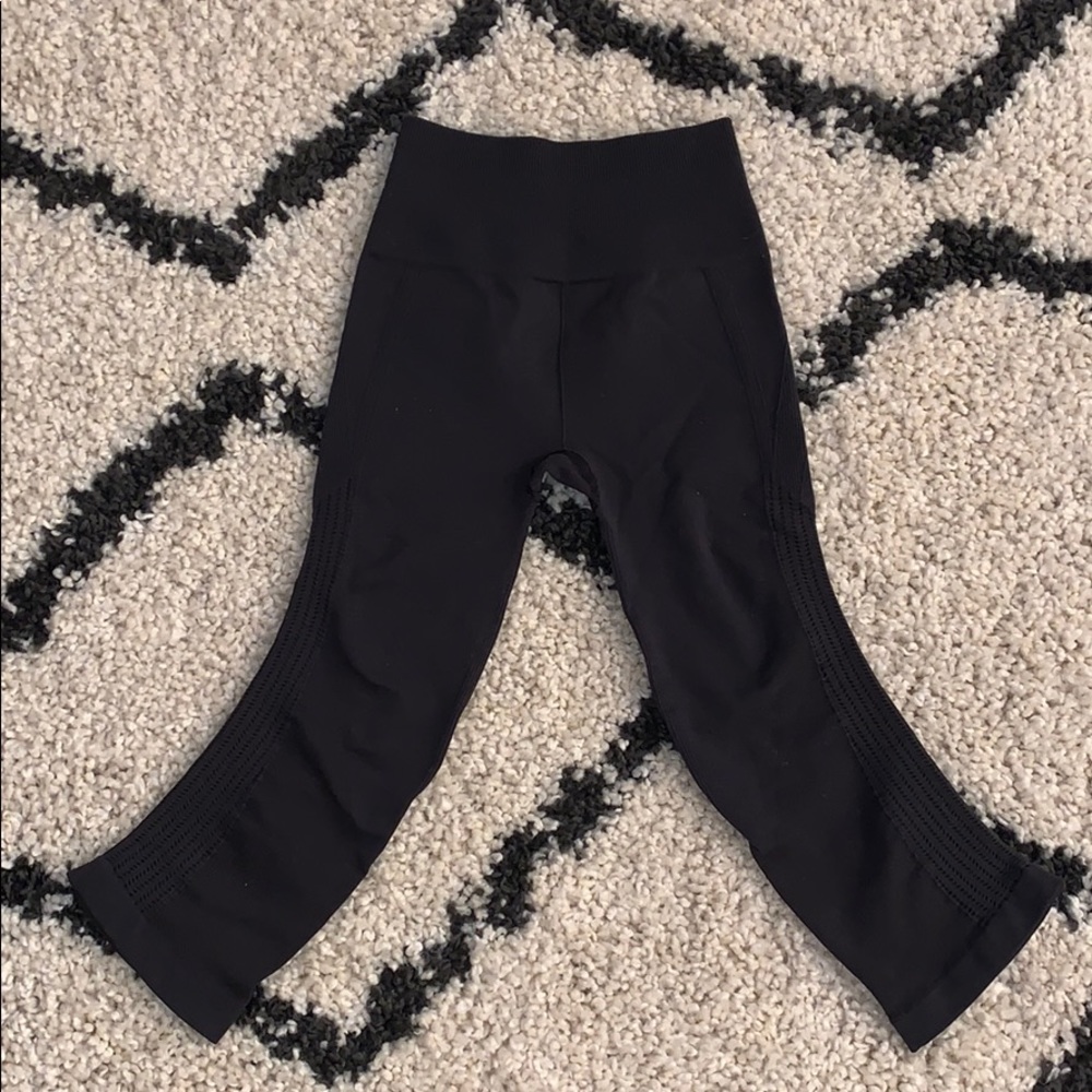 Cropped lululemon leggings